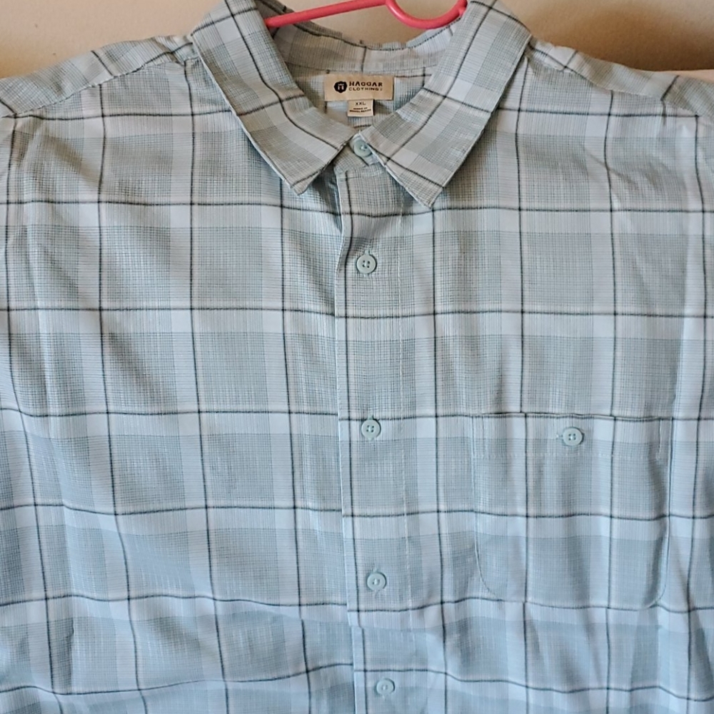 Men checkered short sleeve shirt